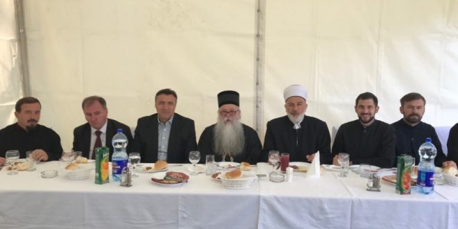 Obilježena 92.godišnjica prve liturgije koja je služena 1925.godine u kakanjskoj pravoslavnoj crkvi