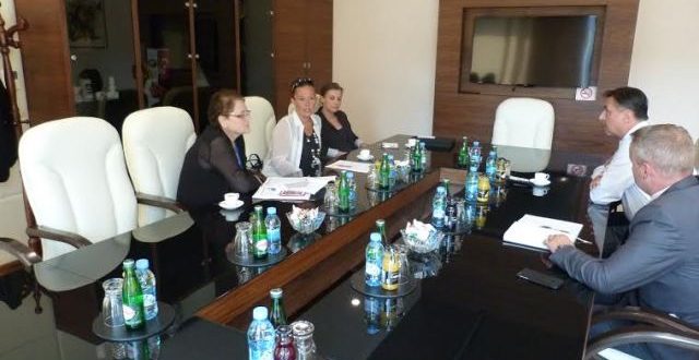 Ured načelnika: Sastanak sa predstavnicima Udruženja za pomoć i razvoj „HAJDE“ iz Sarajeva u vezi realizacije projekta pod nazivom „OAZA“